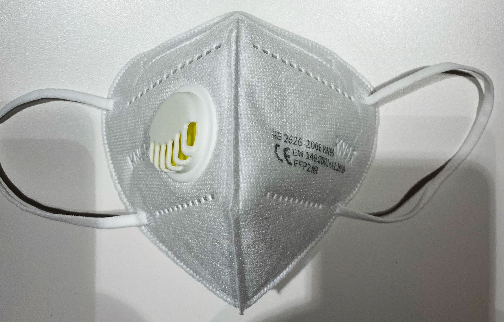 UTSDM005 KN95/FFP2 Particulate Respirator with Valve NonMedical Buy